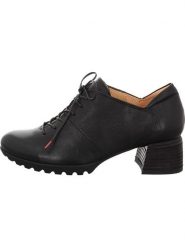 Think! Skórzane czółenka w kolorze czarnym rozmiar: 42,5. Czarne czółenka Think!, bez wzorów, klasyczne, bez obcasa, bez zapięcia. Za 252.34 zł.