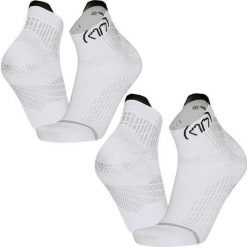 Skarpety do biegania dla doroslych Sidas Run Anatomic Ankle zestaw 2 par. Białe skarpetki SIDAS, bez wzorów, z elastanu. Za 149.00 zł.