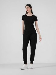 4F Spodnie dresowe joggery damskie S. Czarne spodnie sportowe 4f, bez wzorów, z bawełny, na fitness i siłownię. W wyprzedaży za 59.99 zł.