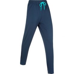 Lekkie spodnie sportowe z gumką, długie, Level 1 bonprix ciemnoniebieski. Niebieskie spodnie dresowe bonprix, bez wzorów, długie, na fitness i siłownię. Za 54.99 zł.