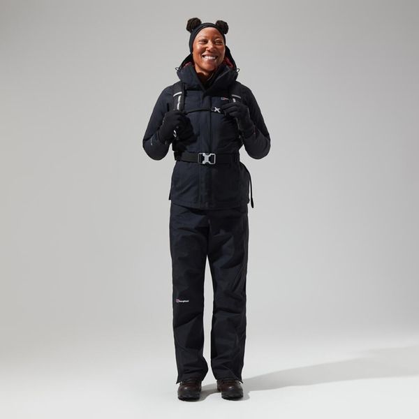 Kurtka z membraną damska Berghaus Hillwalker InterActive Shell. Czarne kurtki Berghaus, m, bez wzorów, z gore-texu, z kapturem. Za 448.00 zł.