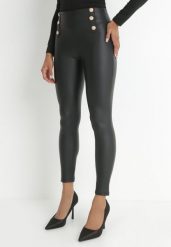 Czarne Legginsy z Imitacji Skóry Khan. Czarne legginsy Born2be, z aplikacjami, z polaru, długie. W wyprzedaży za 71.99 zł.