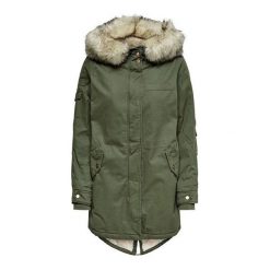 Only Kurtka Damska May Fur Canvas Parka Otw Grape Leaf (Rozmiar M). Kurtki marki ONLY. W wyprzedaży za 229.00 zł.