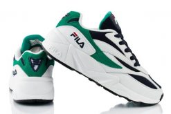 Buty do biegania damskie Fila V94M Low Wmn białe. Białe buty do biegania Fila, bez wzorów, ze skóry, bez zapięcia, do biegania. Za 449.99 zł.