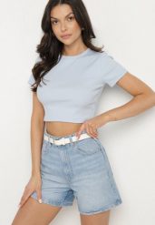 Jasnoniebieski Bawełniany Prążkowany T-shirt Nelzedi. Niebieskie t-shirty Born2be, m, bez wzorów, z bawełny, eleganckie, bez kołnierzyka, bez ramiączek. Za 39.99 zł.