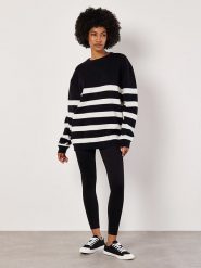 Apricot Sweter w kolorze czarno-białym rozmiar: XL. Czarne swetry Apricot, xl, bez wzorów, bez ramiączek. Za 140.86 zł.