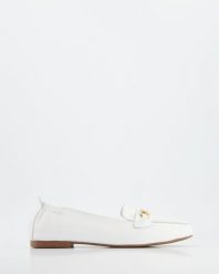 SKÓRZANE BALERINY 4089 WHITE. Białe baleriny Venezia, bez wzorów, ze skóry, bez obcasa, bez zapięcia. Za 179.00 zł.