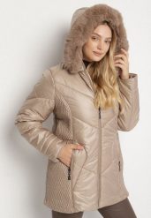 Beżowa Kurtka z Pikowanymi Przeszyciami i Kapturem z Futerkiem Vevea. Brązowe kurtki Born2be, l, bez wzorów, z dzianiny, biznesowe. Za 219.99 zł.