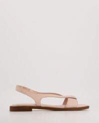 RÓŻOWE SANDAŁY 0013073 PINK. Czerwone sandały Venezia, bez wzorów, ze skóry, bez obcasa, bez zapięcia. Za 239.00 zł.