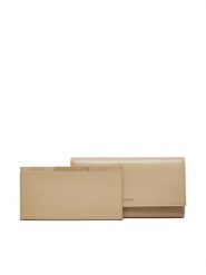 Guess Duży Portfel Damski RW1655 P4301 Beżowy. Brązowe portfele Guess, z aplikacjami, ze skóry. Za 379.99 zł.