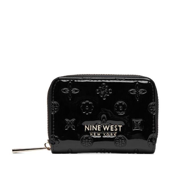 Portfel Nine West. Czarne portfele Nine West, bez wzorów. Za 69.99 zł.