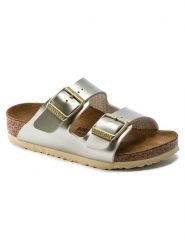 Birkenstock Klapki "Arizona" w kolorze złotym rozmiar: 39. Żółte klapki Birkenstock, bez wzorów, klasyczne, z otwartym noskiem, bez obcasa, bez zapięcia. Za 277.45 zł.