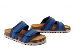 DR. BRINKMANN 700572-05 blau, klapki damskie. Niebieskie klapki Dr. Brinkmann, bez wzorów, ze skóry, bez obcasa, bez zapięcia. Za 329.90 zł.
