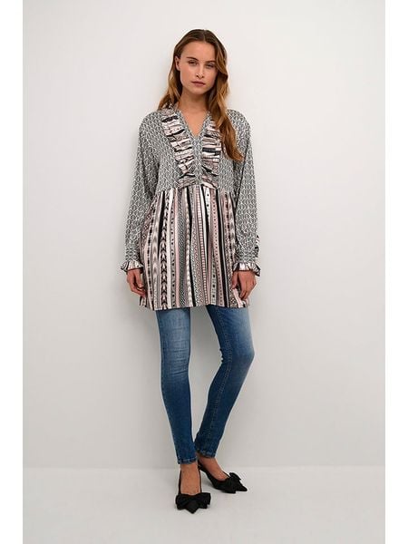 CULTURE Tunika w kolorze jasnoróżowo-czarno-białym rozmiar: L/XL. Czarne tuniki Culture, l, bez wzorów, bez kołnierzyka, bez ramiączek. Za 127.05 zł.