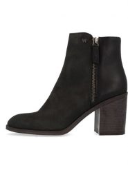 Wrangler Botki "Abigail" w kolorze czarnym rozmiar: 36. Czarne botki Wrangler, bez wzorów, eleganckie, bez obcasa, bez zapięcia. Za 187.07 zł.