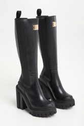 Kozaki skórzane DOLCE & GABBANA. Kozaki Dolce & Gabbana, bez wzorów, bez obcasa, bez zapięcia. W wyprzedaży za 5,249.25 zł.