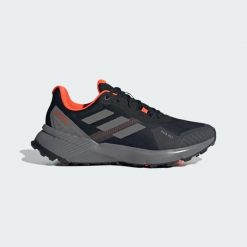 Buty Terrex Soulstride RAIN.RDY Trail Running. Czarne buty do biegania adidas, bez wzorów, z gumy, bez zapięcia, do biegania. Za 470.50 zł.