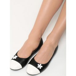 Czarne Balerinki White Daisy. Baleriny marki Born2be. Za 49.99 zł.