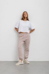 LEKKIE SPODNIE CELINE CAFFE LATTE S - Flawless. Spodnie dresowe Flawless, bez wzorów, z bawełny, klasyczne. Za 155.00 zł.