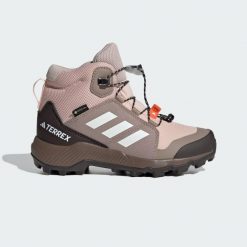 Buty Terrex Mid GORE-TEX Hiking. Białe buty trekkingowe adidas, z gore-texu, bez zapięcia. Za 479.00 zł.