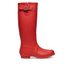 Kalosze Hunter. Czerwone kalosze Hunter, bez wzorów, bez zapięcia. Za 279.99 zł.