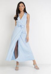 Jasnoniebieska Sukienka Orphithise. Niebieskie sukienki Born2be, m, bez wzorów, z materiału, bez kołnierzyka, bez ramiączek, maxi, kopertowe. Za 229.99 zł.
