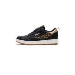 Buty sportowe damskie Fila Rega. Czarne buty treningowe Fila, bez wzorów, bez zapięcia, trekkingowe. Za 246.00 zł.