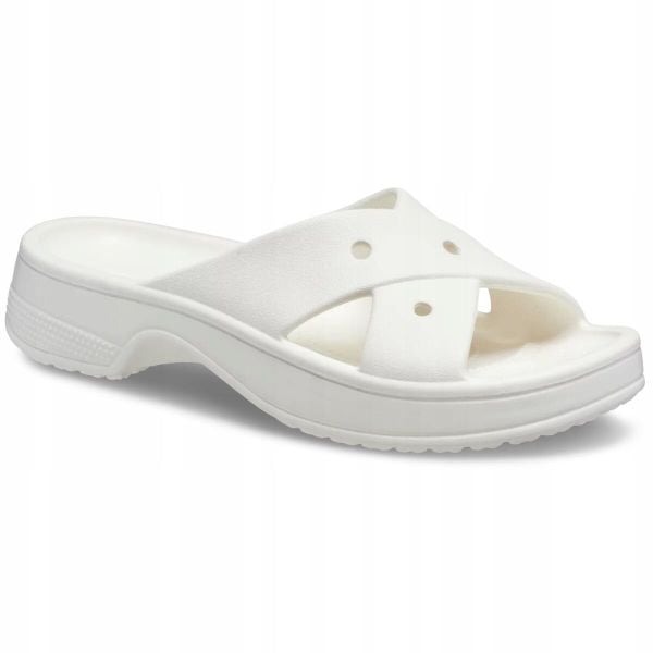Klapki Dla Dorosłych Crocs Classic Cross Strap. Brązowe klapki Crocs, bez wzorów, z materiału, bez obcasa, bez zapięcia. Za 159.99 zł.