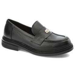 Czarne Mokasyny Armodo Eleganckie Obuwie Damskie. Czarne mokasyny Armodo, bez wzorów, ze skóry. Za 350.99 zł.