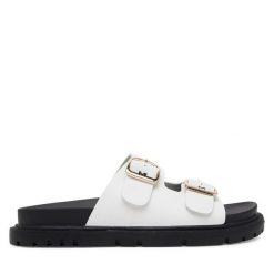 Klapki MEXX. Białe klapki Mexx, bez wzorów, bez obcasa, bez zapięcia. Za 249.99 zł.