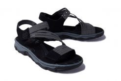 RIEKER 68871-00 sandały, sandały damskie. Czarne sandały Rieker, bez wzorów, z gumy, bez obcasa, bez zapięcia. Za 289.90 zł.