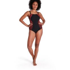 Strój kąpielowy damski Speedo Shaping Crystalux. Czarne stroje jednoczęściowe Speedo, bez wzorów, sportowe. Za 289.99 zł.