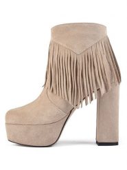 Loft37 Skórzane botki w kolorze beżowym rozmiar: 37. Brązowe botki loft37, bez wzorów, eleganckie, bez obcasa, bez zapięcia. Za 448.99 zł.