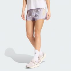 Szorty adi365 Formotion 2in1. Czarne szorty sportowe adidas, bez wzorów, z elastanu, z standardowym stanem, do biegania, climacool (adidas). Za 199.00 zł.