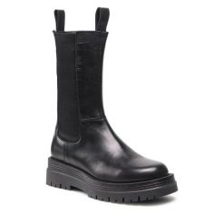 Trapery Solo Femme. Czarne traperki Solo Femme, bez wzorów, bez obcasa, bez zapięcia. Za 579.99 zł.