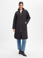 JJXX płaszcz pikowany Kobiety czarny, M. Czarne płaszcze JJXX, m, bez wzorów, eleganckie, bez kaptura. Za 399.95 zł.