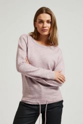 Sweter z okrągłym dekoltem i wiązaniem w pasie różowy. Czerwone swetry MOODO, m, bez wzorów, z elastanu, bez ramiączek. W wyprzedaży za 59.99 zł.