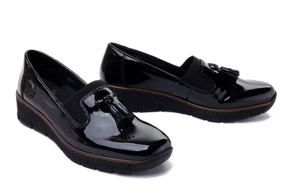 RIEKER 53751-00 black, półbuty/mokasyny damskie. Czarne mokasyny Rieker, bez wzorów, z gumy. Za 254.92 zł.