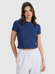 4F T-shirt slim z waflowej dzianiny damski - granatowy S. Niebieskie t-shirty 4f, s, bez wzorów, z dzianiny, klasyczne, bez kołnierzyka, bez ramiączek. W wyprzedaży za 39.99 zł.