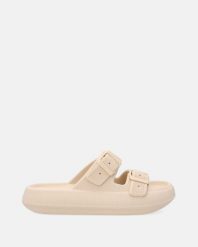LEKKIE KLAPKI DAMSKIE CY-9427 BEIGE. Brązowe klapki Venezia, bez wzorów, z materiału, bez obcasa, bez zapięcia. Za 79.00 zł.