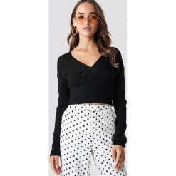 NA-KD Krótki sweter - Black. Czarne swetry NA-KD, w prążki, z dzianiny, z długim rękawem. Za 141.95 zł.