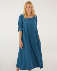 Sztruksowa midi sukienka. Sukienki Unisono, l, bez wzorów, z bawełny, bez kołnierzyka, bez ramiączek, midi. Za 239.00 zł.