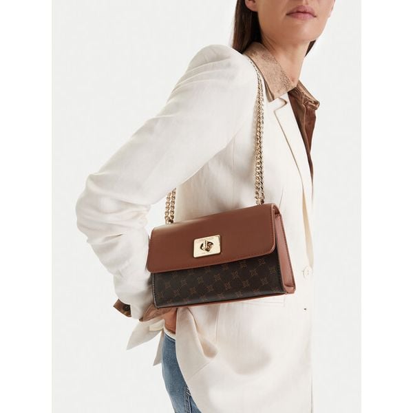 Torebka Nine West. Brązowe kopertówki Nine West, bez wzorów, bez dodatków. Za 179.99 zł.