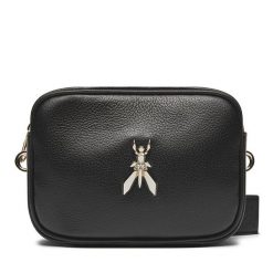 Torebka Patrizia Pepe. Czarne listonoszki Patrizia Pepe, bez wzorów, bez dodatków. Za 589.99 zł.