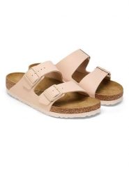 Birkenstock Klapki "Arizona" w kolorze beżowym rozmiar: 38. Brązowe klapki Birkenstock, bez wzorów, klasyczne, z otwartym noskiem, bez obcasa, bez zapięcia. Za 350.95 zł.