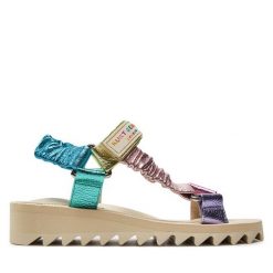 Sandały Kurt Geiger. Sandały Kurt Geiger, bez wzorów, bez obcasa, na płaskiej podeszwie, bez zapięcia. Za 699.99 zł.