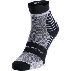 Skarpetki UNI ODLO Socks quarter PERFORMANCE MERINO TRAIL. Czarne skarpetki ODLO, bez wzorów, z elastanu. Za 89.99 zł.