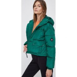 Pepe Jeans kurtka damska kolor zielony zimowa oversize. Zielone kurtki Pepe Jeans, na zimę, l, bez wzorów, z jeansu, bez kaptura. Za 639.99 zł.