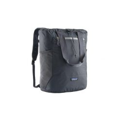 Plecak miejski Terravia Tote Pack. Czarne plecaki Patagonia, bez wzorów, bez dodatków. Za 399.99 zł.