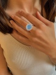 Les Petites Précieuses Srebrny pierścionek z akwamarynem i cyrkonią rozmiar: 60. Niebieskie pierścionki Les Petites Précieuses, z akwamarynem, srebrne. Za 260.99 zł.